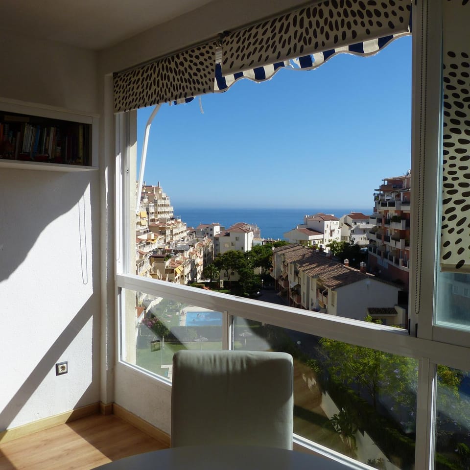 Benalmadena Sunny Sea View Apartment! Apartment in Benalmadena