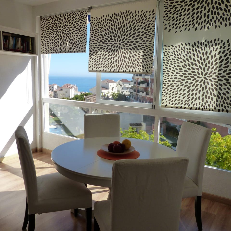 View (from property/room), Dining area, Garden view, Pool view, Sea view
