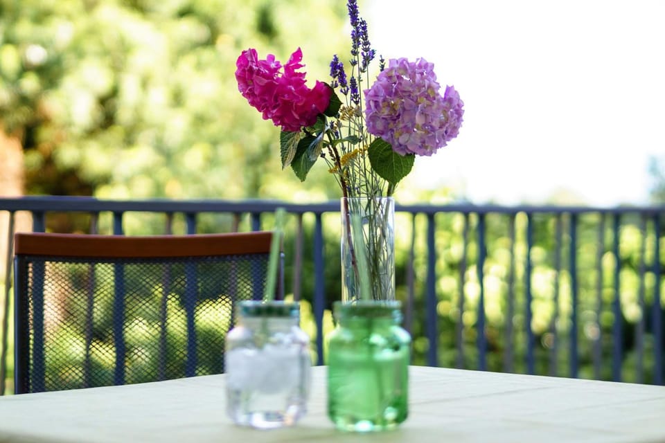 Decorative detail, Garden view