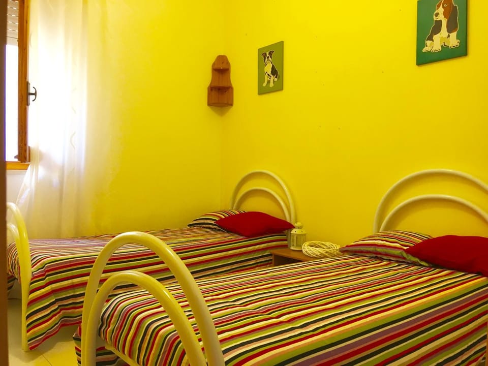 Bed, View (from property/room), Photo of the whole room, Bedroom