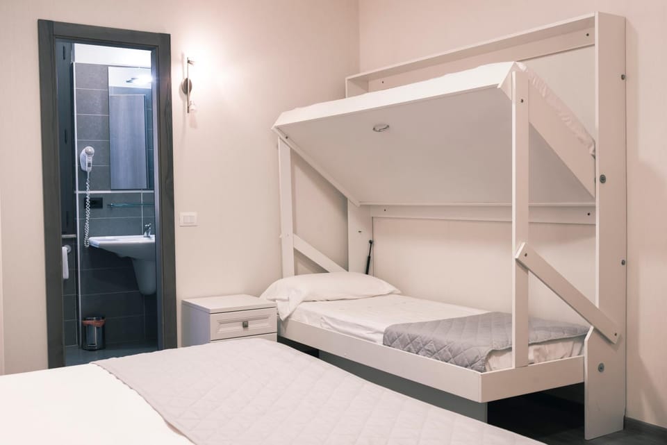 Hotel Marisa Hotel in Albenga