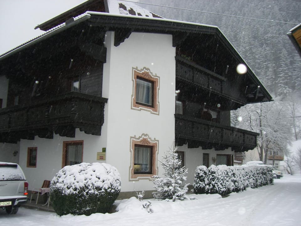 Facade/entrance, Off site, Winter