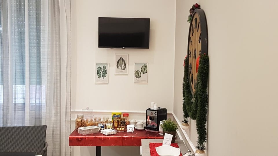 Coffee/tea facilities