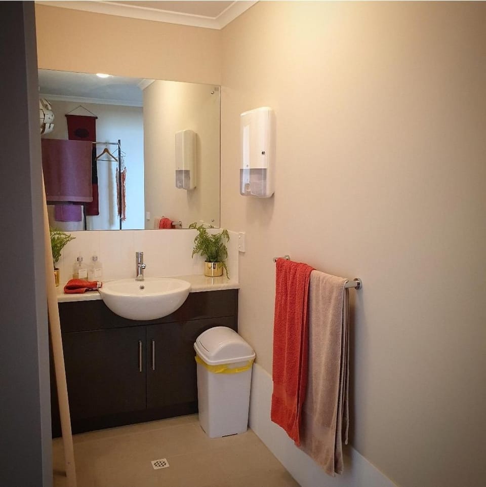 Still Earth Vacation rental in South Australia