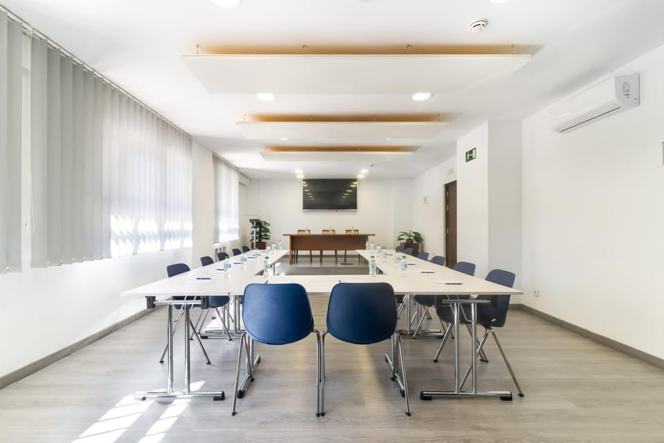 Business facilities, Meeting/conference room
