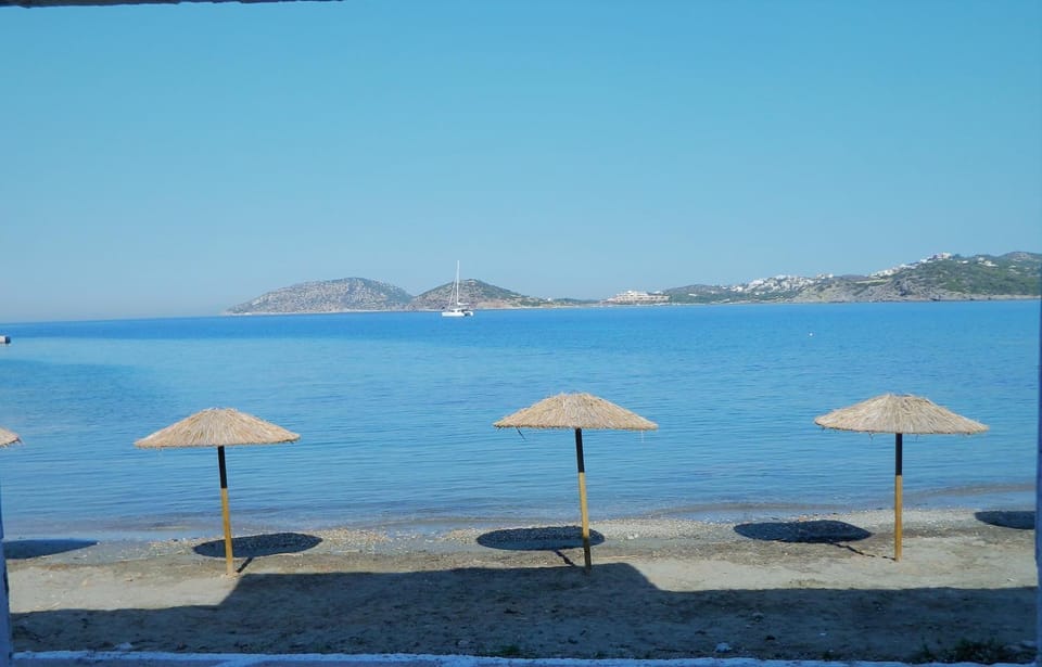 Nearby landmark, Beach