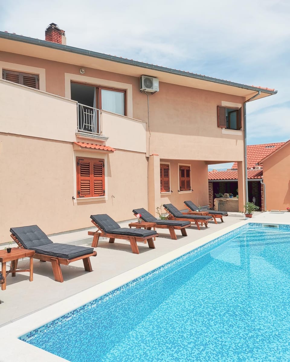 Property building, Swimming pool