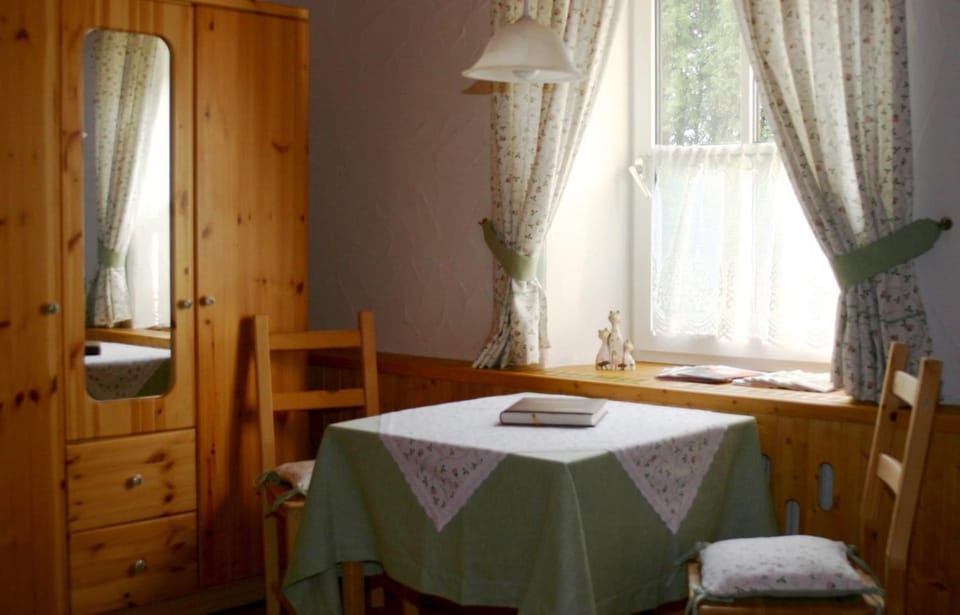 Reiterbauernhof Schönlehenhof Farm Stay in Austria
