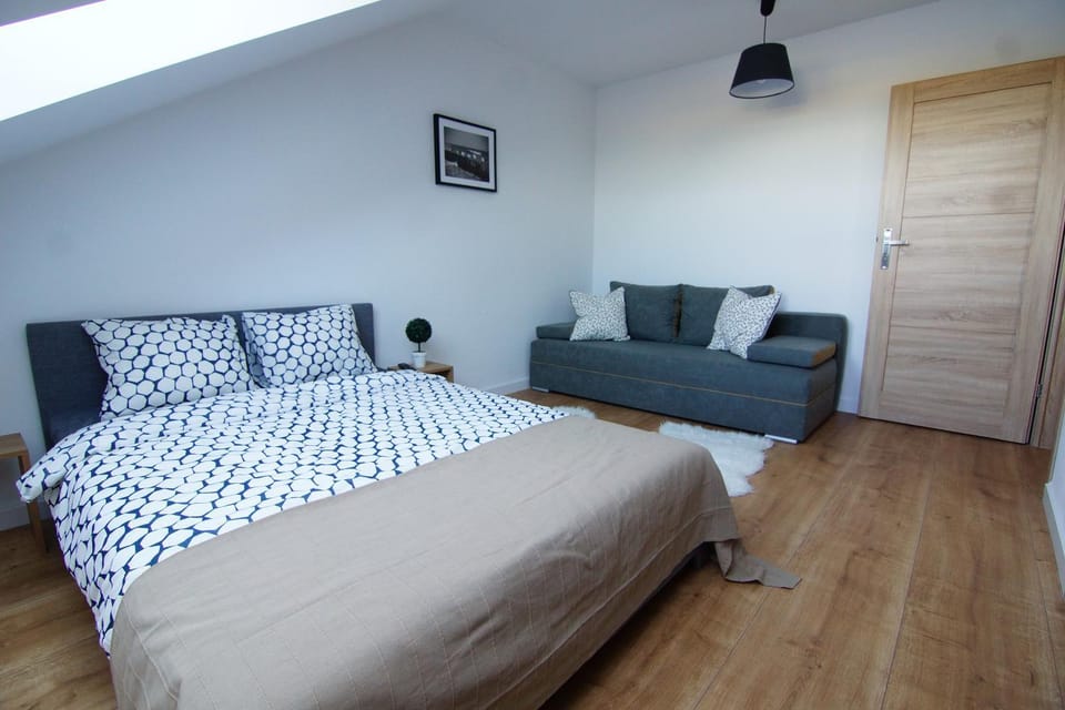Bed, Photo of the whole room, Decorative detail
