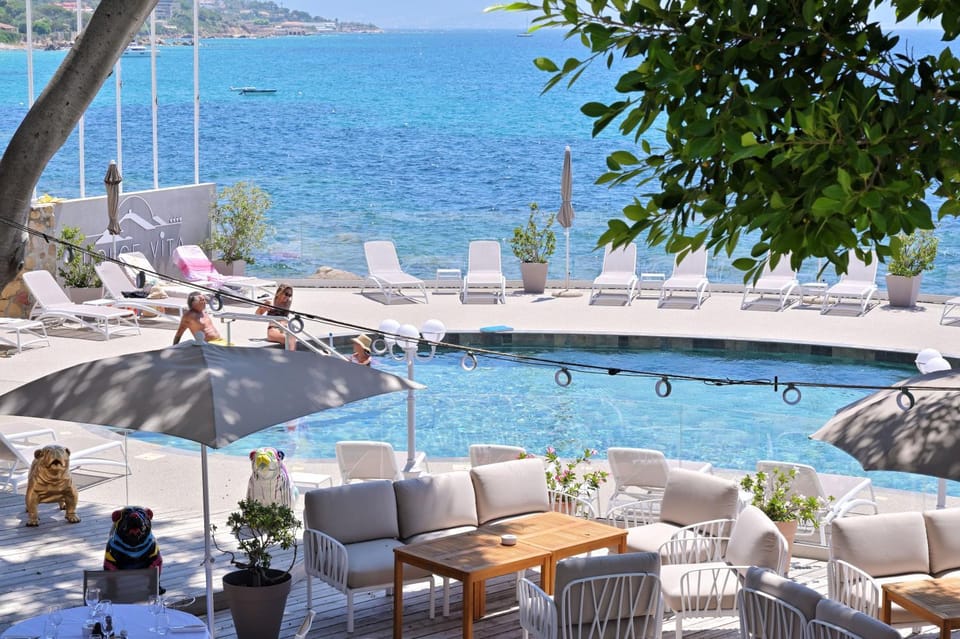 Patio, Lounge or bar, Sea view, Swimming pool
