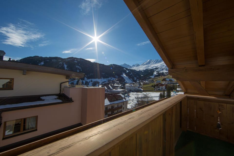 Spring, Natural landscape, Winter, View (from property/room), Balcony/Terrace, Mountain view