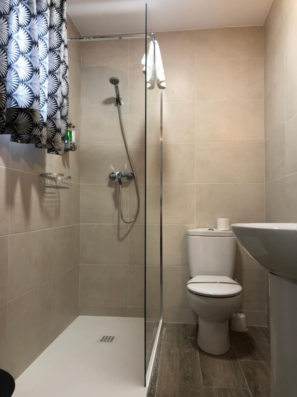 Shower, Toilet, Bathroom