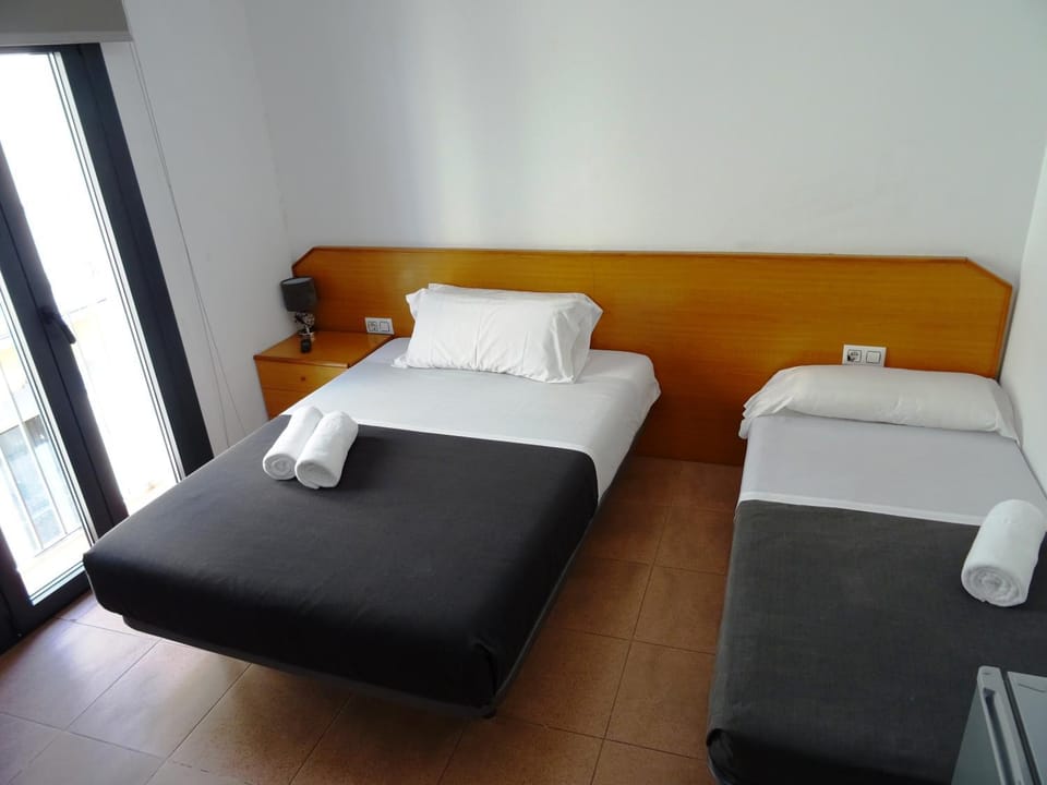 Center Plaza Figueres Apartment in Figueres