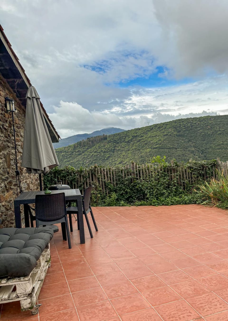 Garden, Mountain view