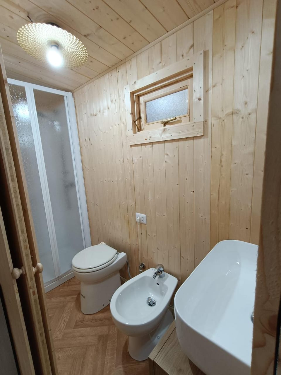 Shower, Toilet, Bathroom, bidet