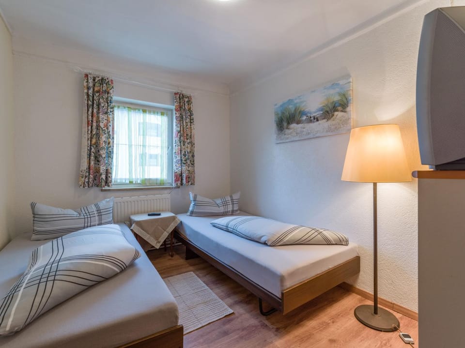 Landgasthof Oberlander Inn in Salzburgerland