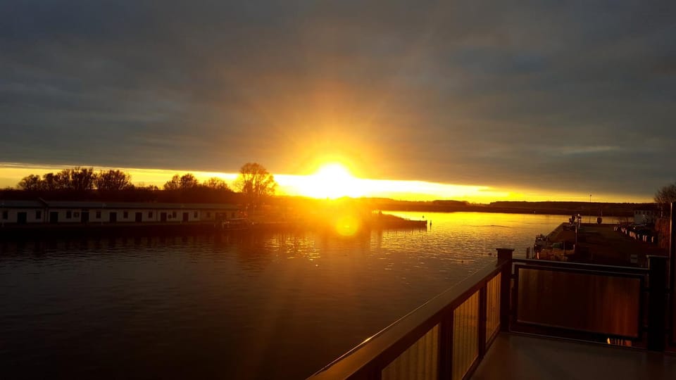 On site, Sunset
