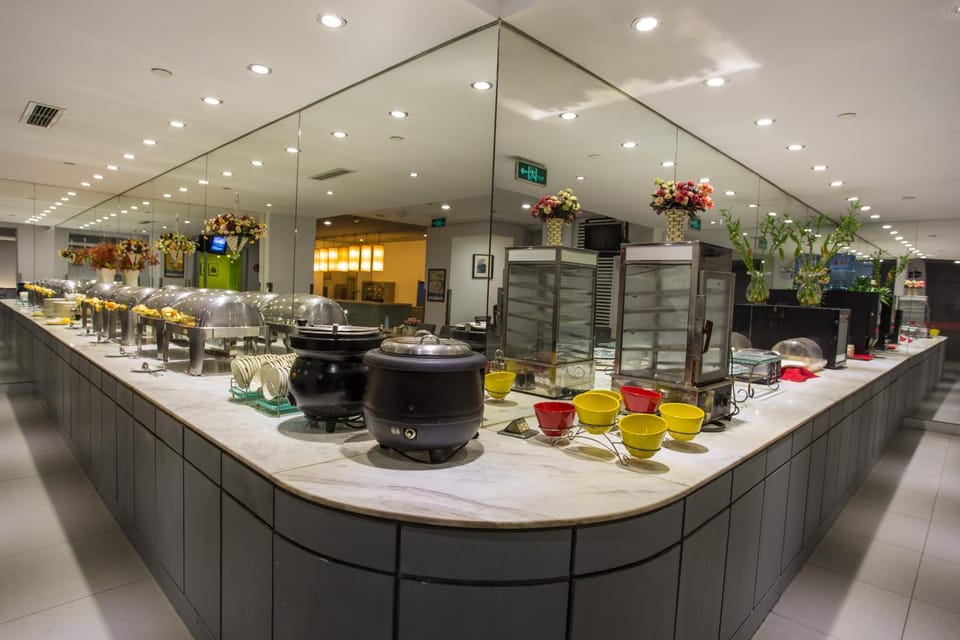 Restaurant/places to eat, Asian breakfast