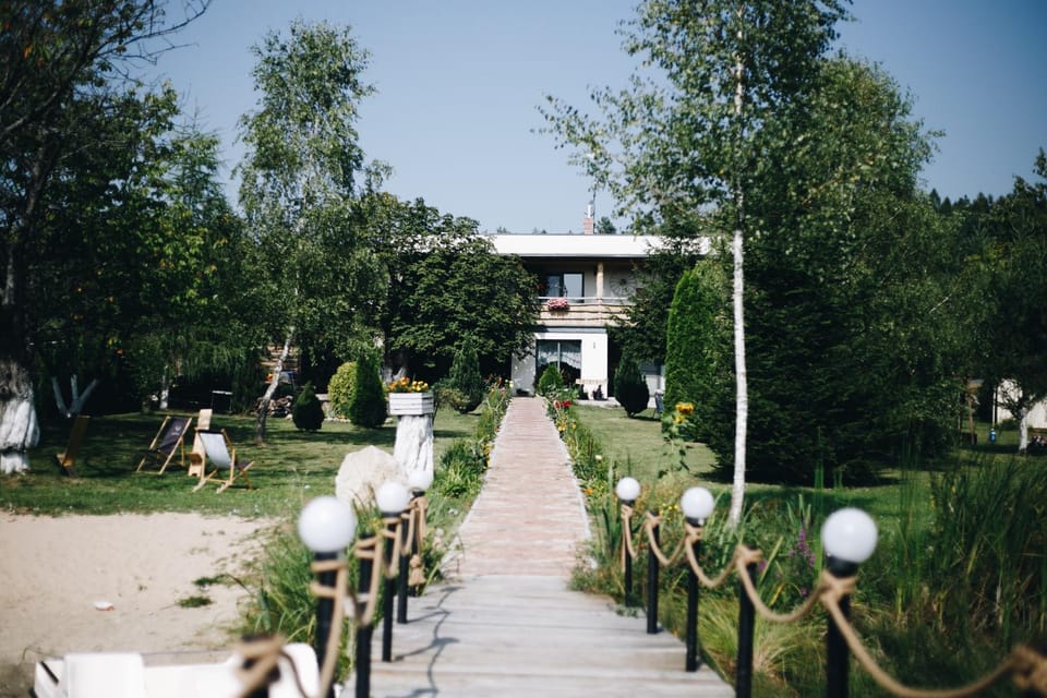 Property building, Day, Garden, Garden view