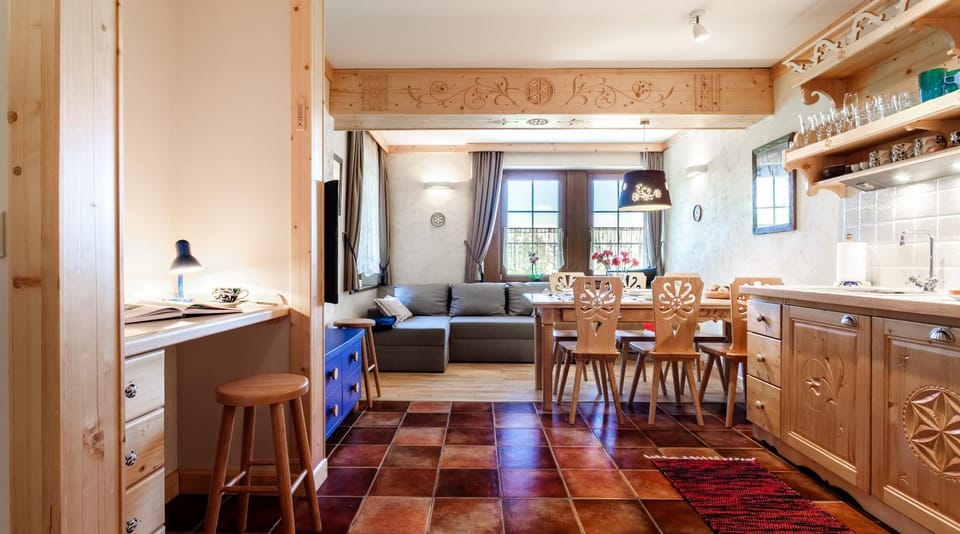 Kitchen or kitchenette, Living room, Dining area