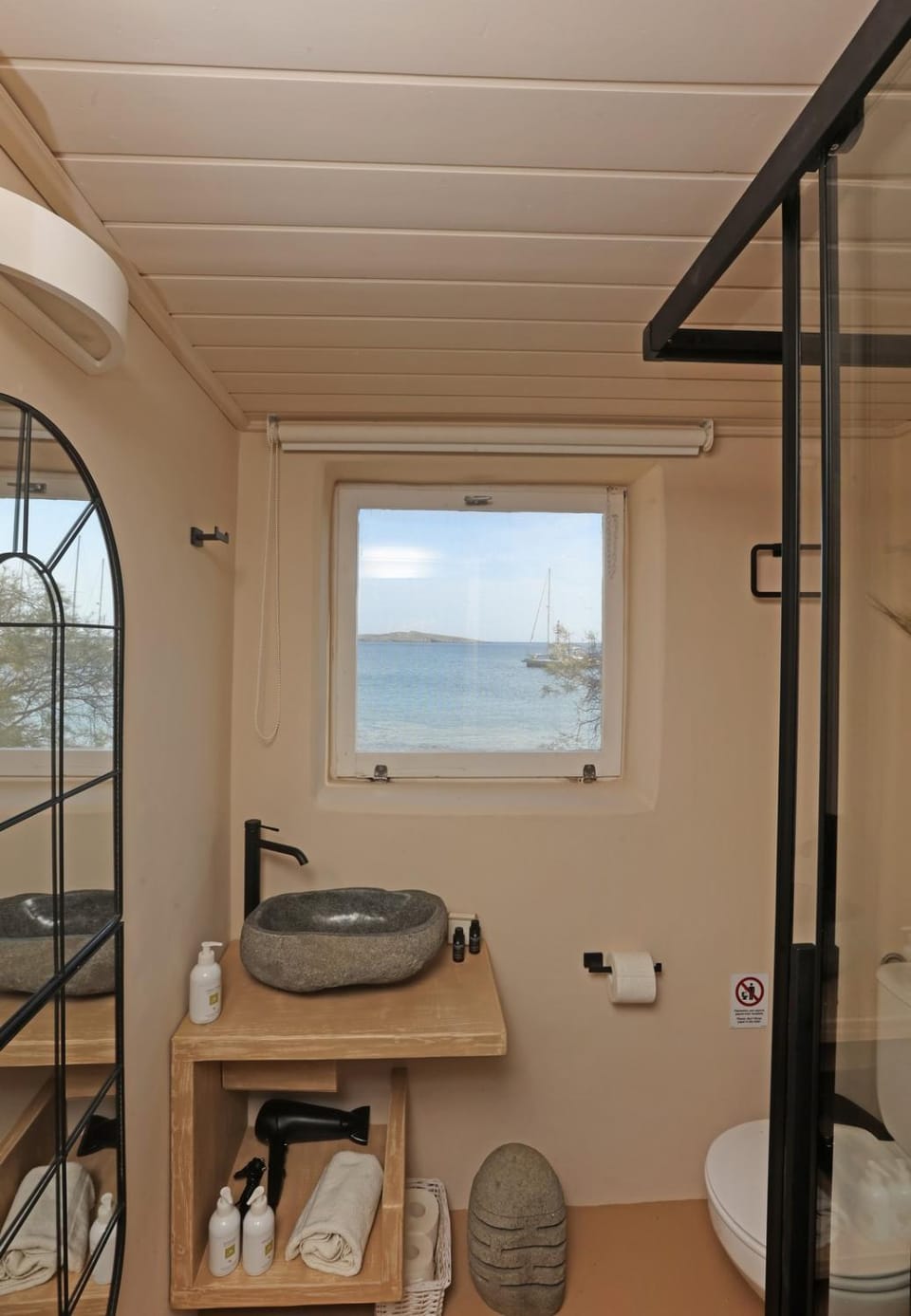 Maistrali Studio Ostria Apartment in Decentralized Administration of the Aegean