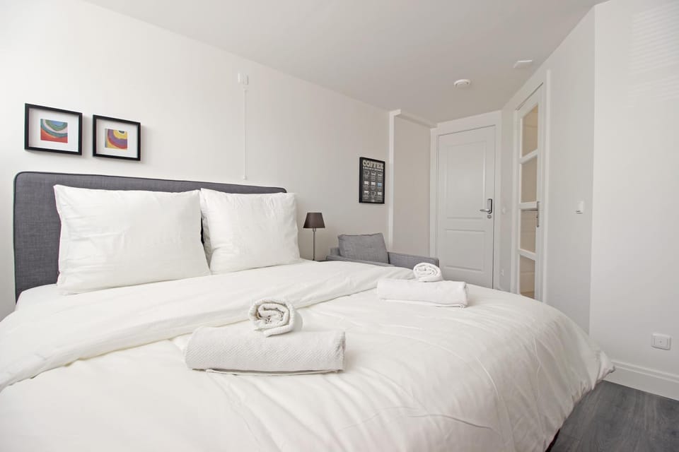Property building, Bedroom