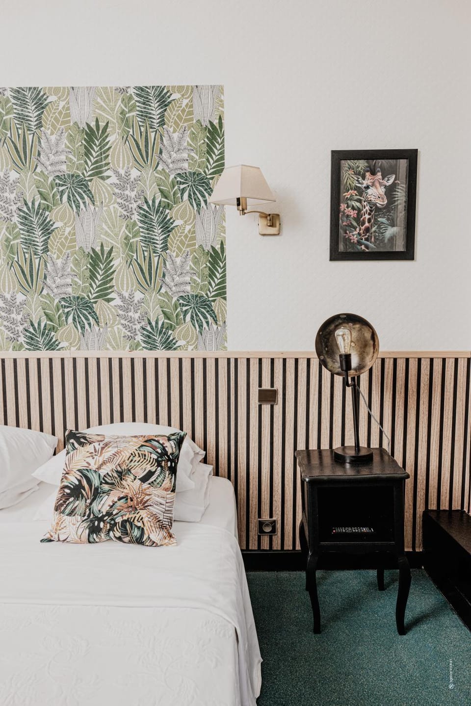 Hotel Moderne Et Pigeon Hotel in Occitanie