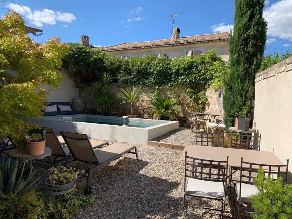 Garden, Garden view, Swimming pool, sunbed