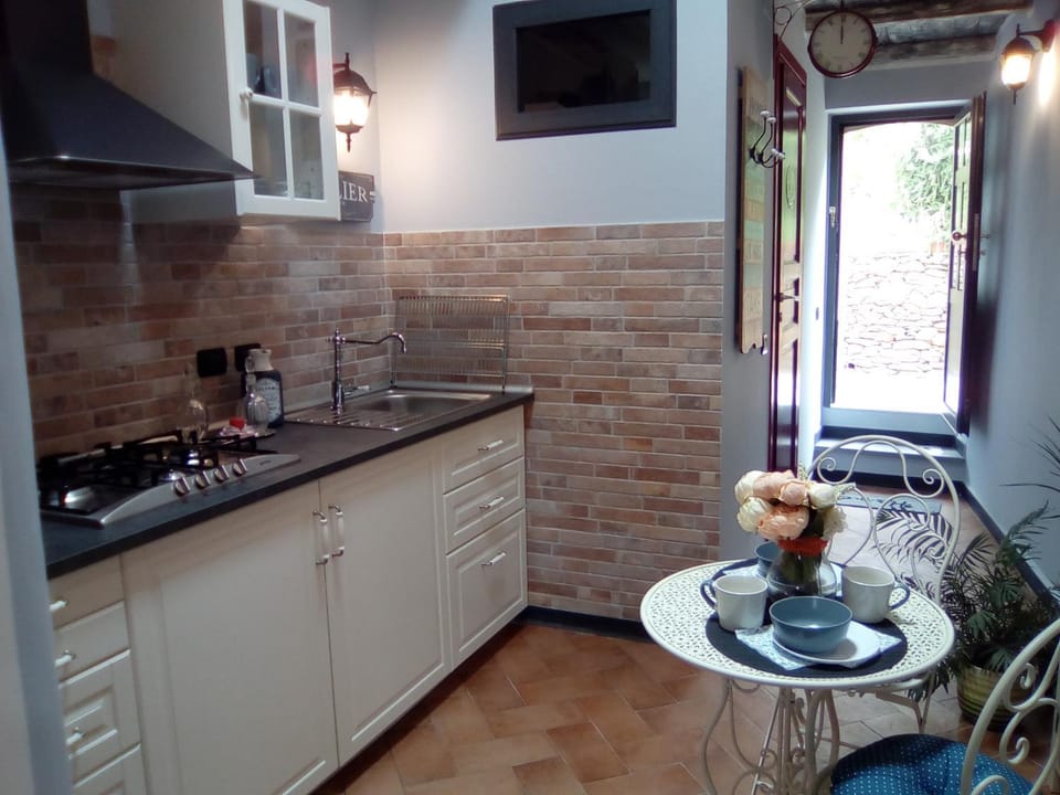 Contrada casa vacanze Apartment in Liguria
