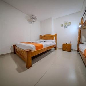 Bed, Photo of the whole room, Bedroom, bunk bed, air conditioner