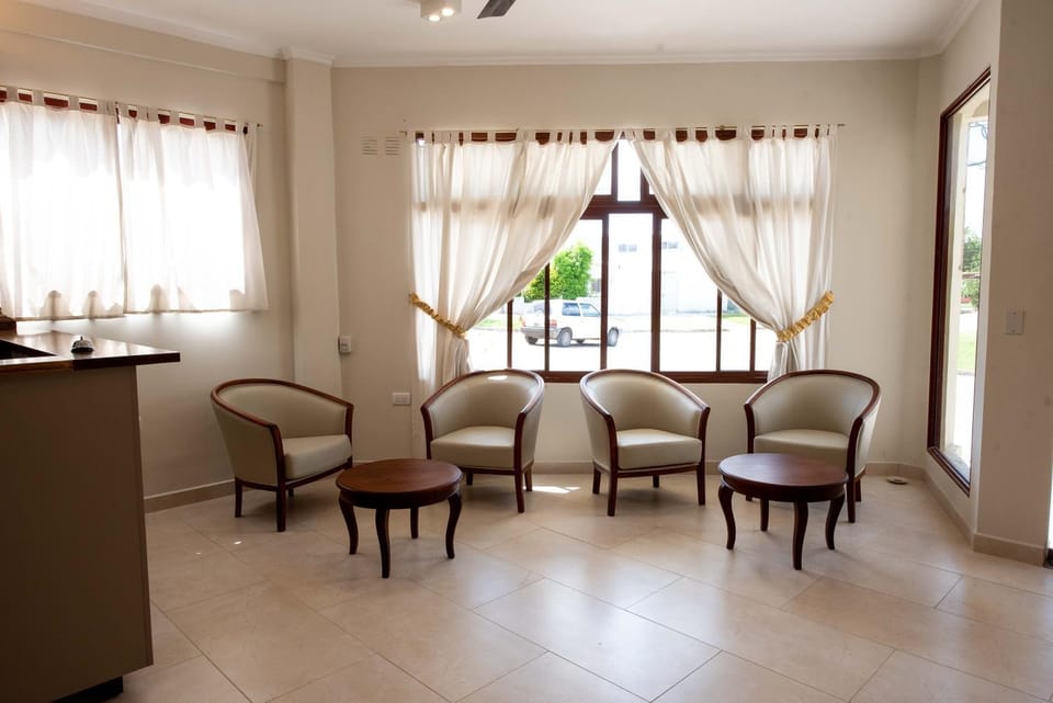 Living room, Lobby or reception