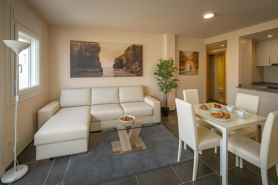 Las Catedrales Apartment in Foz