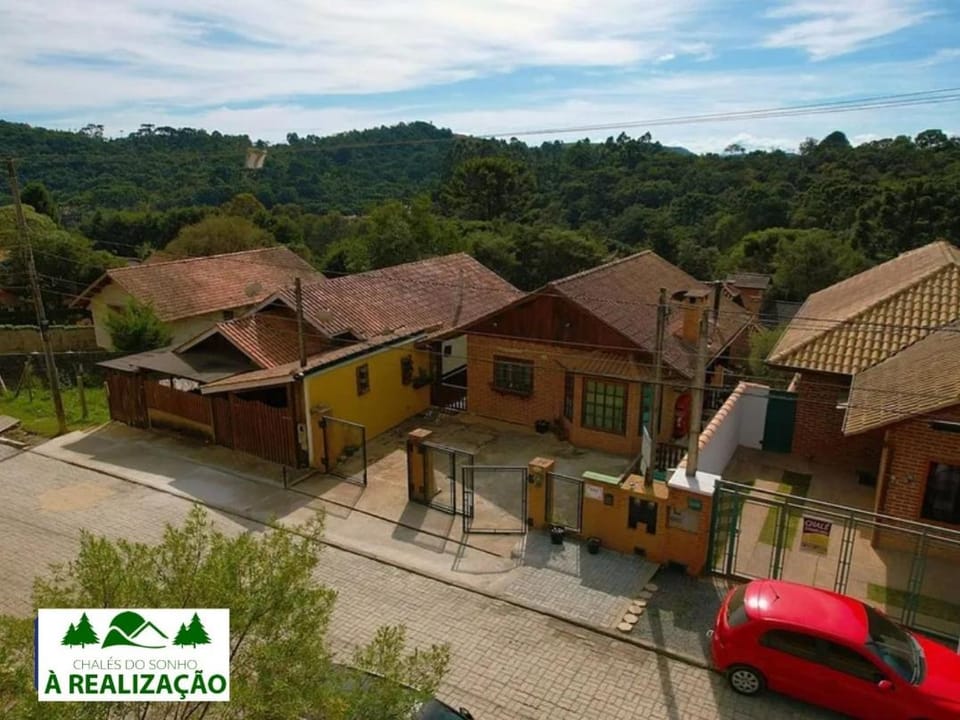Property building, Street view