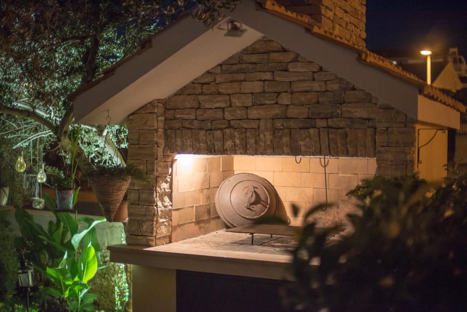 BBQ facilities, Garden