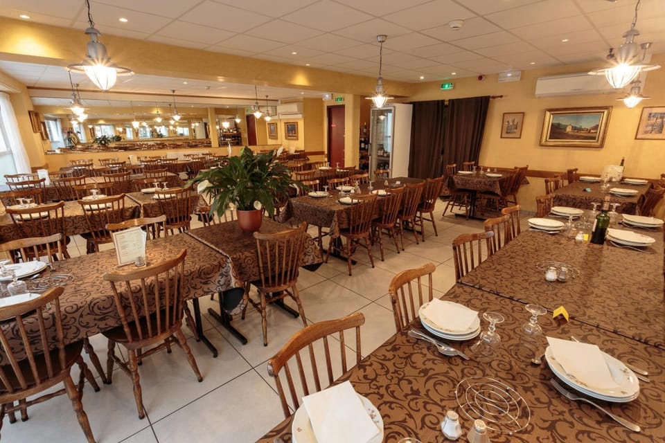 Hôtel Saint Sébastien Hotel in Lourdes