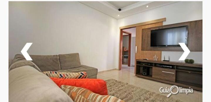 Recanto Primavera House in Olímpia
