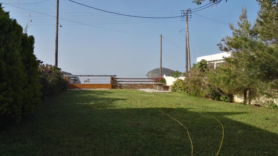 House near Sea Apartment in Decentralized Administration of the Aegean