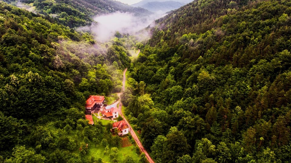 Bird's eye view, Mountain view