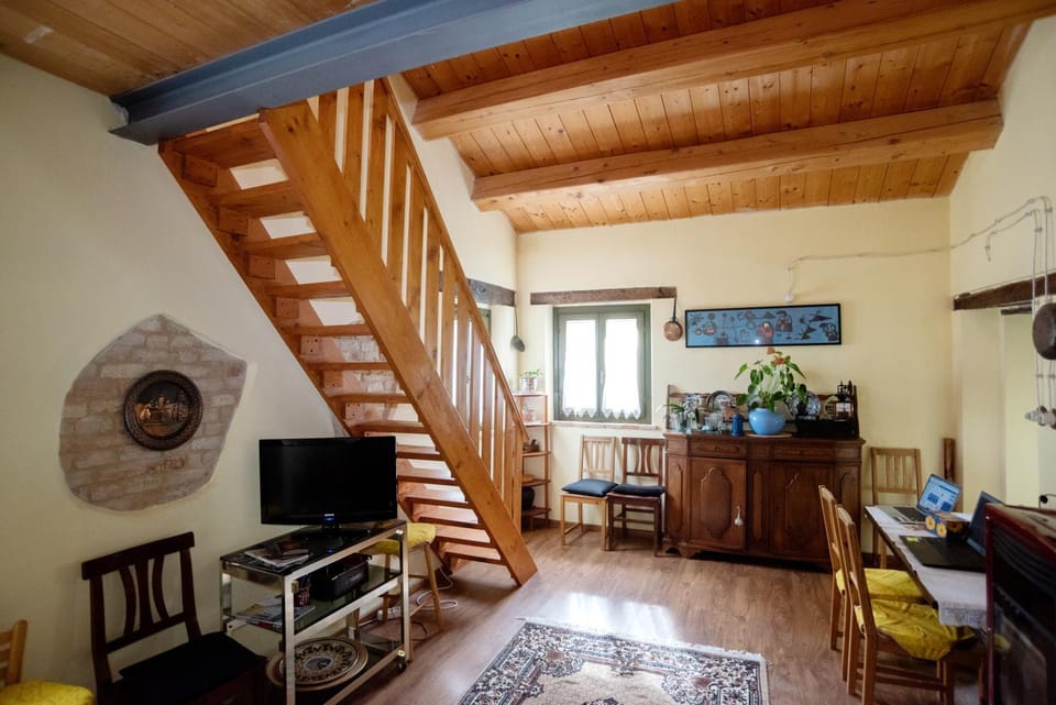 Communal lounge/ TV room, TV and multimedia