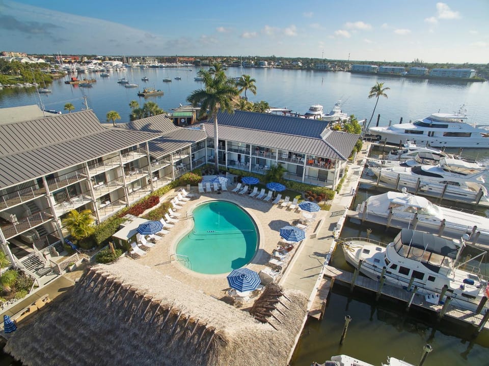Bird's eye view, View (from property/room), Pool view