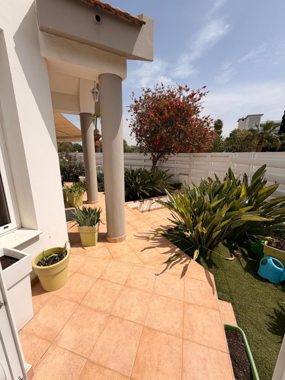 Property building, Day, Garden, Garden view