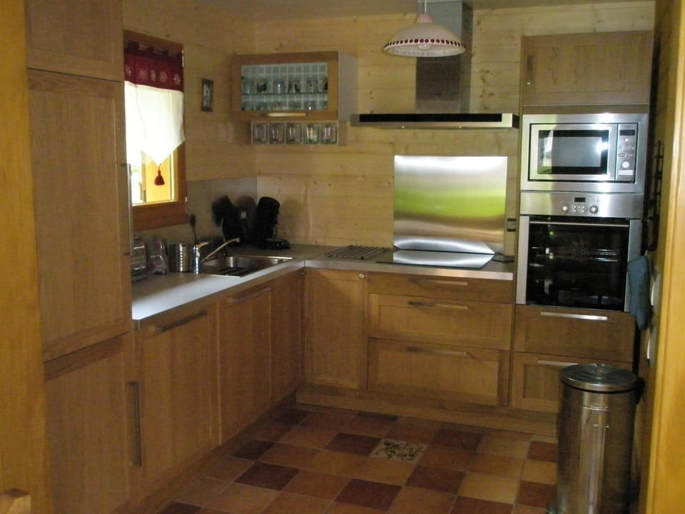 Coffee/tea facilities, Kitchen or kitchenette, Decorative detail