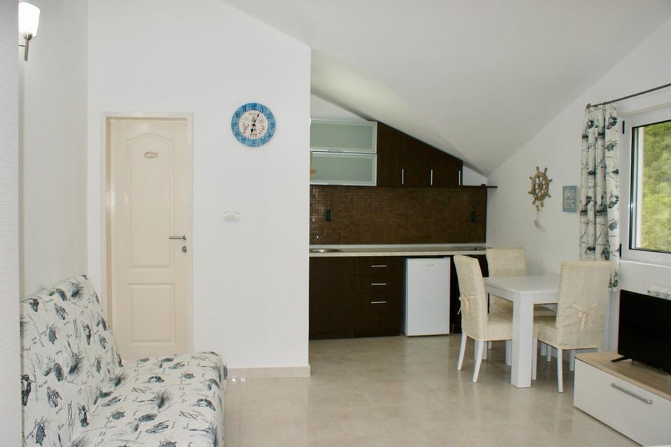 Studio apartments Morinj Apartment in Kotor Municipality