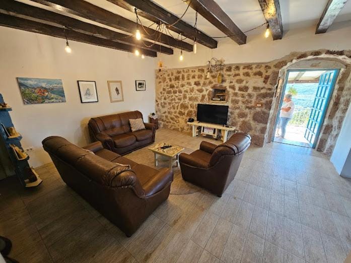 Dembelija Rooms Bed and Breakfast in Podgorica Municipality, Montenegro