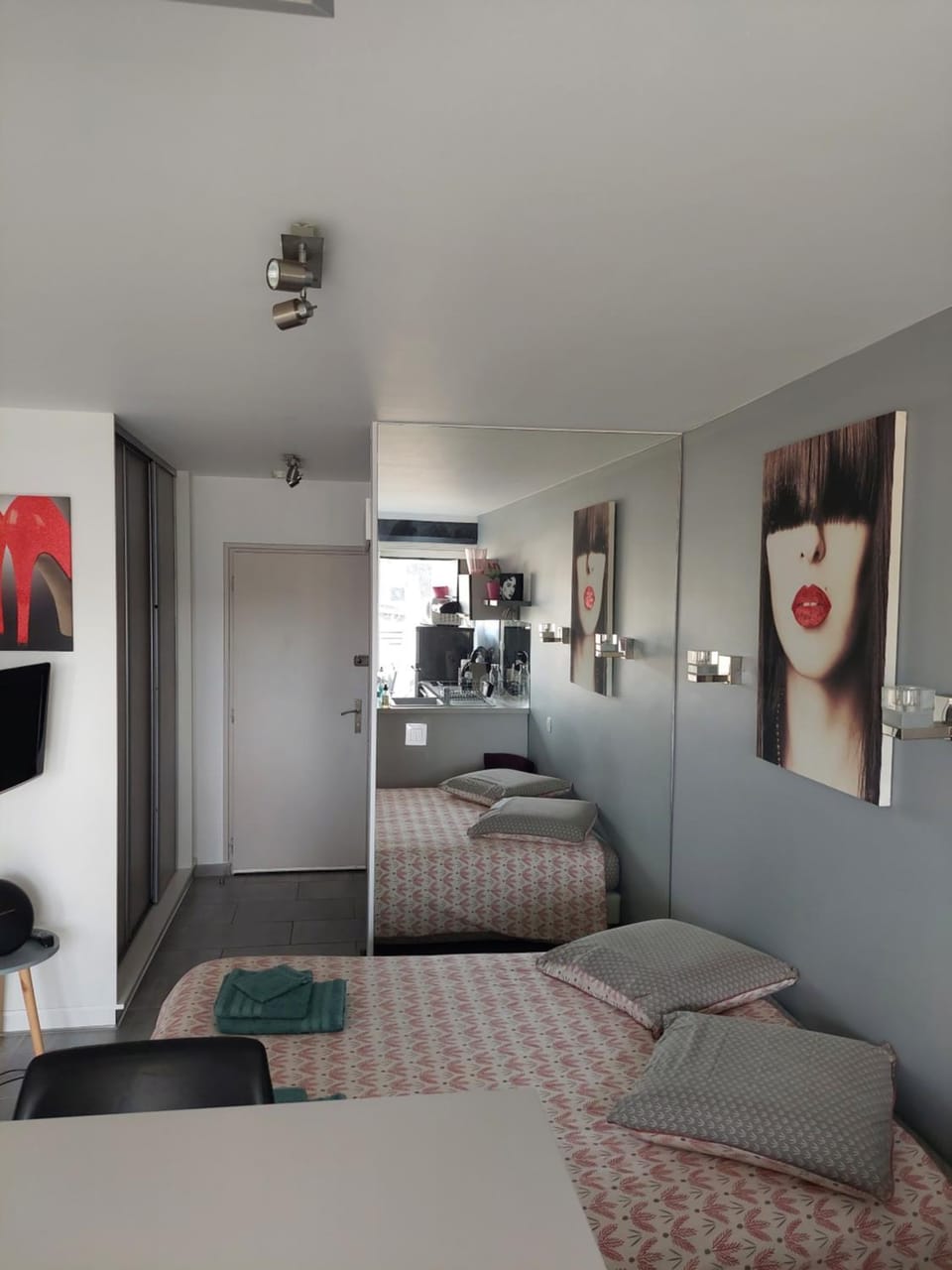 Studio Heliopolis Naturiste Apartment in Agde