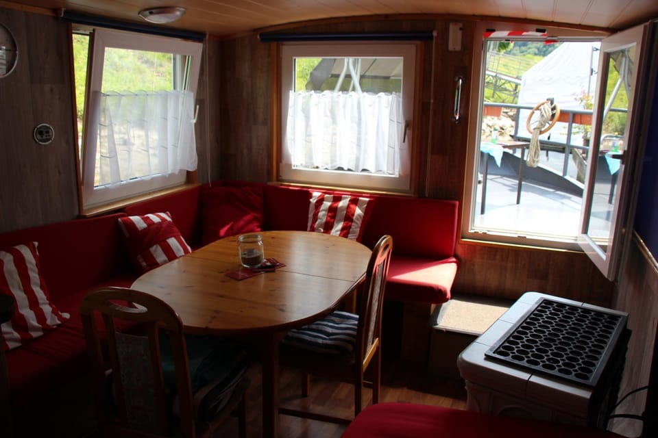 Balcony/Terrace, Photo of the whole room, Seating area, Dining area
