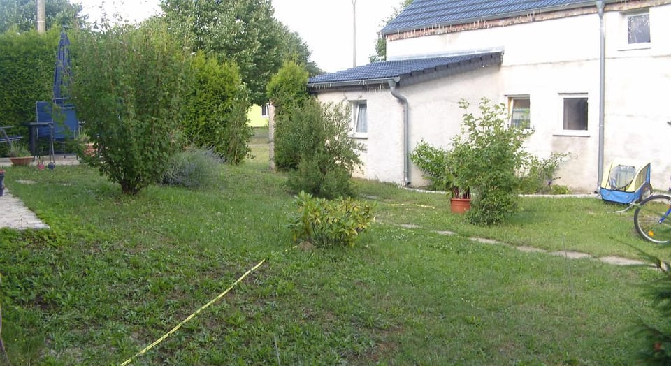 Property building, Garden