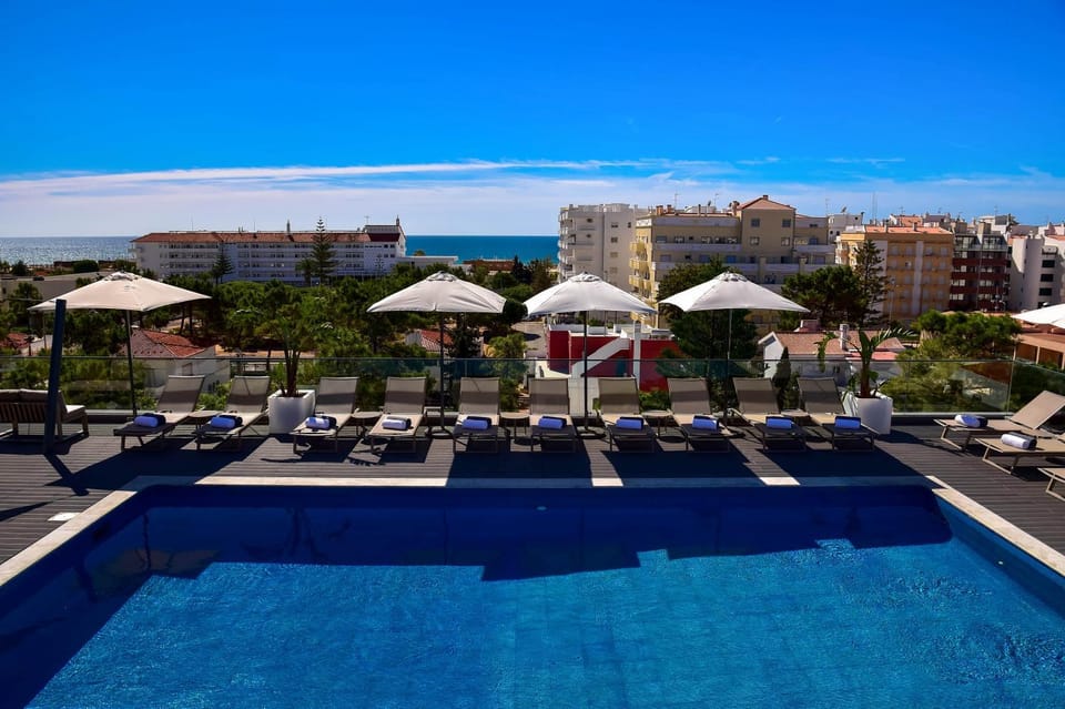 Pool view, Swimming pool