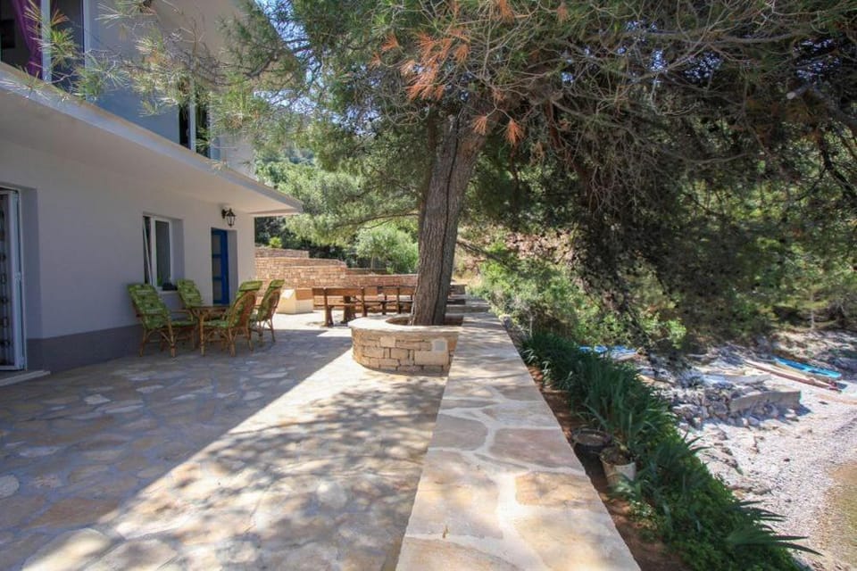 Patio, Balcony/Terrace, Seating area, Beach