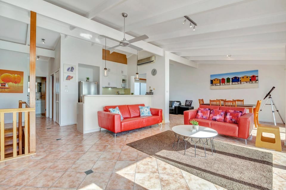 Living room, Sea view